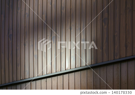 建築的裝飾外牆 建築的裝飾外牆 140178330