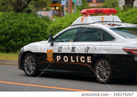 警車形象 140179267