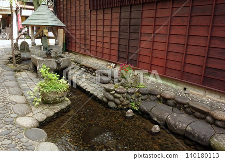 Gujo Hachiman 140180113