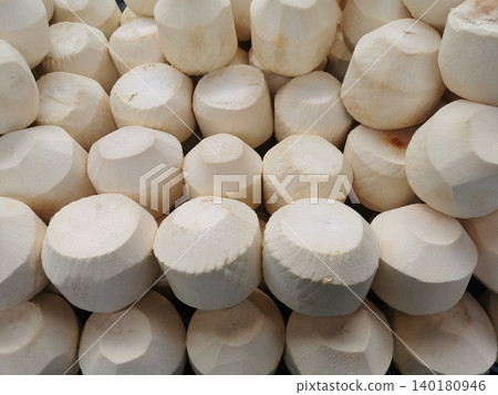 young coconuts ready to drink young coconuts ready to drink 140180946