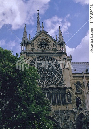 Paris, Notre Dame Cathedral, exterior view Paris, Notre Dame Cathedral, exterior view 140182008