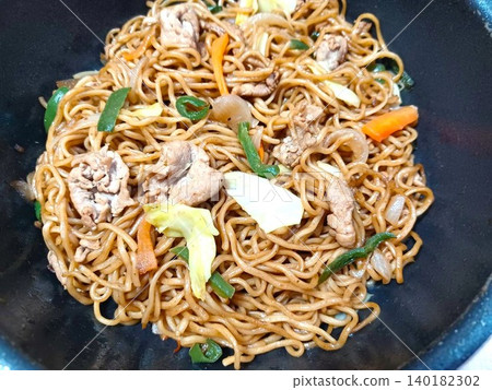 Home sauce fried noodles Home sauce fried noodles 140182302