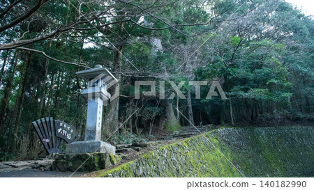 Kumano Kodo Daimonzaka at dusk, Wakayama Prefecture Kumano Kodo Daimonzaka at dusk, Wakayama Prefecture 140182990