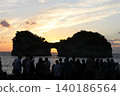 Engetsu Island and human figures at dusk 140186564