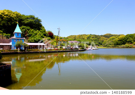 Rengeji Pond Park, Rengeji Pond, Fujieda City, Shizuoka Prefecture, Tokai Region, A paradise of flowers, water, birds, and smiles, Lotus, Rengejiike Rengeji Pond Park, Rengeji Pond, Fujieda City, Shizuoka Prefecture, Tokai Region, A paradise of flowers, water, birds, and smiles, Lotus, Rengejiike 140188599