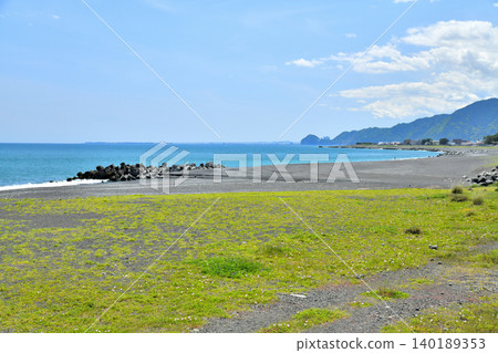 從大濱海灘附近眺望燒津（靜岡縣靜岡市）[2026年5月] 140189353