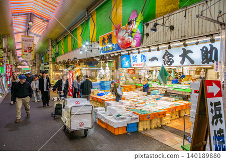 A lively scene from the arcade street of Omicho Market, Kanazawa's kitchen. 140189880