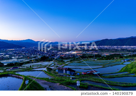 [Nagano Prefecture] The terraced rice fields of Obasute and the lights of the Zenkoji Plain (Nagano Basin) - Night view 140190879