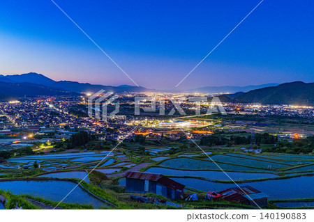 [Nagano Prefecture] The terraced rice fields of Obasute and the lights of the Zenkoji Plain (Nagano Basin) - Night view 140190883