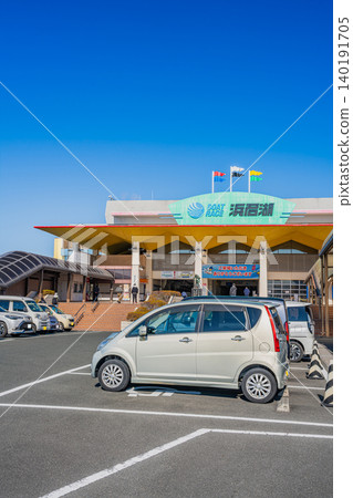 靜岡縣湖西市濱名湖划船比賽景色 140191705