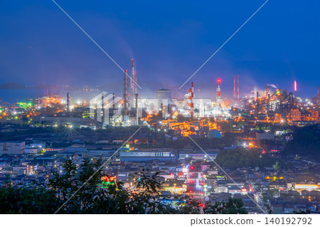 廣島縣福山市工廠夜景 140192792
