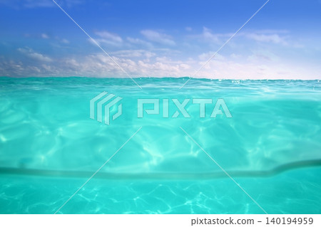 waterline caribbean sea underwater and blue sea waterline caribbean sea underwater and blue sea 140194959