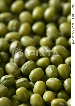 Green soya beans texture Green soya beans texture 140195206