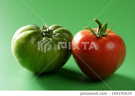 Two color tomatoes, green and red variety Two color tomatoes, green and red variety 140195624