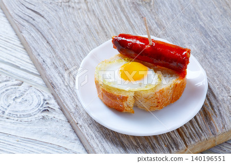 pinchos pintxos chistorra with quail egg tapas 140196551