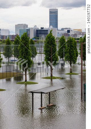 Parks in Yokohama that were submerged due to rivers overflowing during typhoons and heavy rains. 140197732
