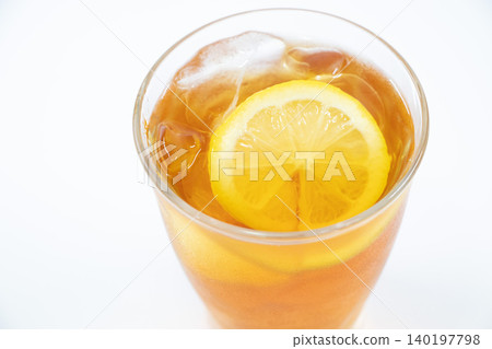 Ice lemon tea 140197798
