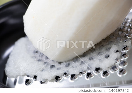 Daikon Oroshi 140197842