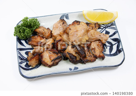 Salt-grilled chicken diaphragm Salt-grilled chicken diaphragm 140198380