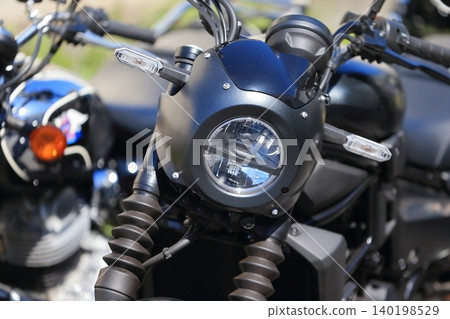 American-style motorcycle image American-style motorcycle image 140198529
