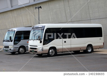 Microbus image Microbus image 140198693