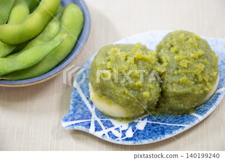 Solda mochi Solda mochi 140199240