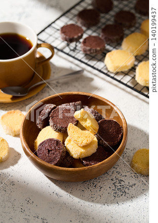 Freshly baked Diamant cookies: vanilla and cocoa Freshly baked Diamant cookies: vanilla and cocoa 140199437