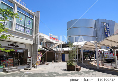 A view of the area in front of Kita-Senri Station on the Hankyu Senri Line. 140199832