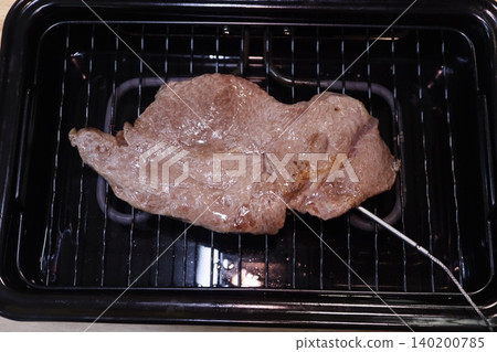 Raw Meat on Grill Tray with Thermometer Raw Meat on Grill Tray with Thermometer 140200785
