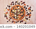 mixed nuts    140201049