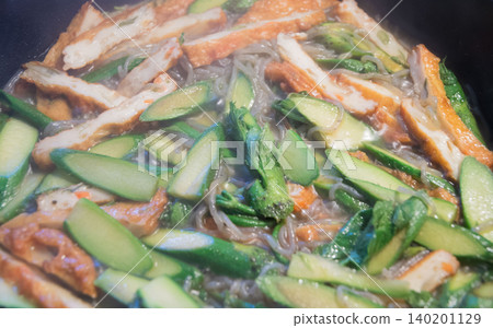 Stir-fried udo (Japanese spikenard) 140201129