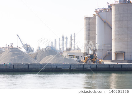 Takasago Port construction materials yard 140201336