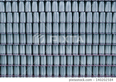 Rows of empty aluminum cans stacked in food processing factory 140202584