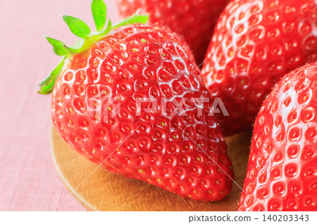 Sweet ripe strawberries Sweet ripe strawberries 140203343