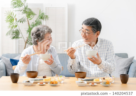 高級夫婦 140204537