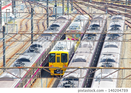 Keio line version doctor yellow of Wakabadai car park Keio line version doctor yellow of Wakabadai car park 140204789