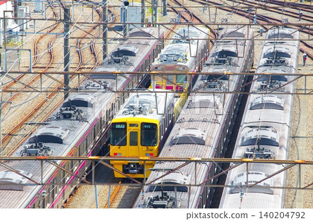 Keio line version doctor yellow of Wakabadai car park Keio line version doctor yellow of Wakabadai car park 140204792