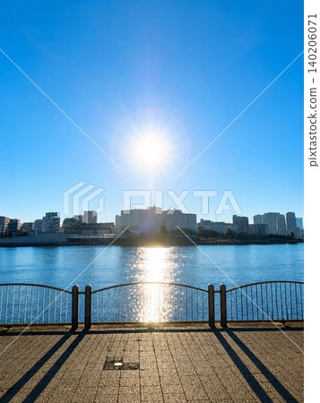 Morning sun Morning sun 140206071
