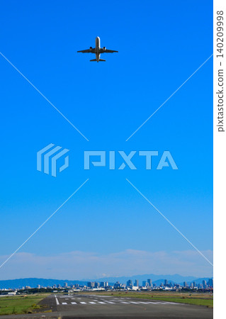 大阪機場起飛 大阪機場起飛 140209998