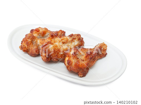 Grilled chicken wings [white background, cutout] 140210102