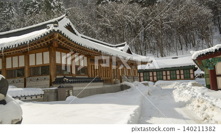 Seoraksan, Baekdamsa Temple, Seoraksan, Baekdamsa Temple, 140211382