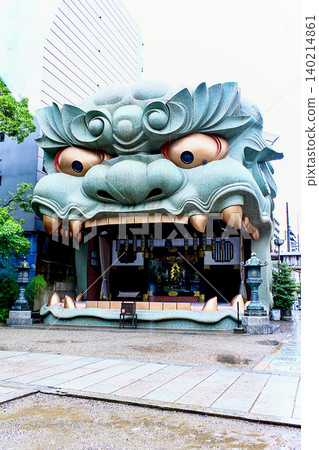 【大阪】難波之夏：雨中的難波八坂神社獅子殿 140214861