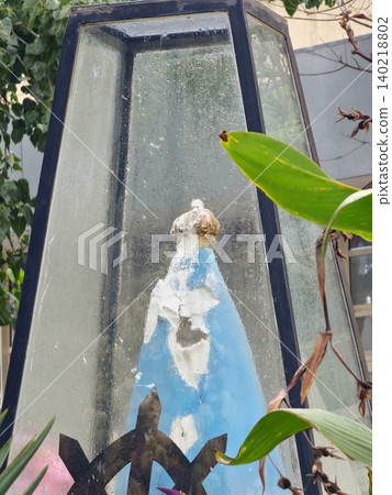 Cordoba, Argentina - April 10, 2026: Religious shrine with statue of the Virgin Mary Cordoba, Argentina - April 10, 2026: Religious shrine with statue of the Virgin Mary 140218802