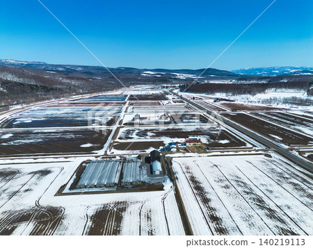 融化的北海道 融化的北海道 140219113
