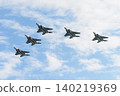 日本航空自衛隊F-15J鷹式戰鬥機三角編隊飛行 140219369