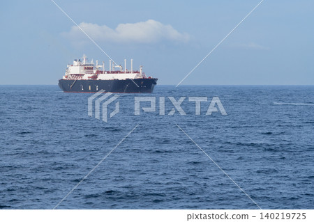 A large LNG carrier sailing in Tokyo Bay and a vast expanse of sea surface as a copy space. 140219725