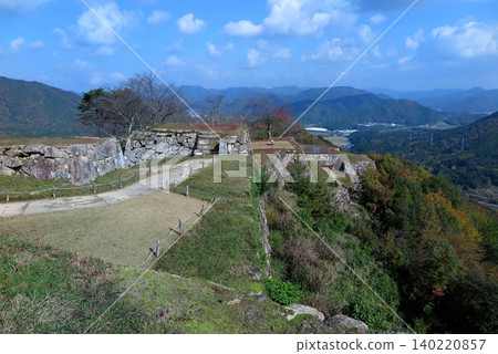 The scenery on the mountaintop at Takeda Castle Ruins, a mountain castle site in Asago City, Hyogo Prefecture. The scenery on the mountaintop at Takeda Castle Ruins, a mountain castle site in Asago City, Hyogo Prefecture. 140220857