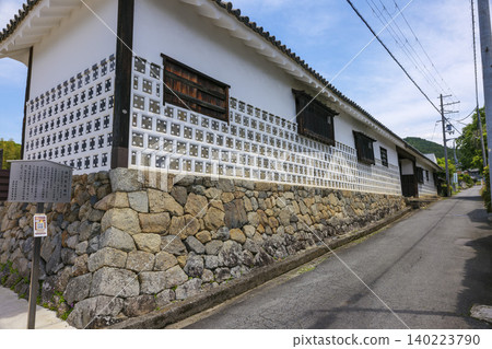 以醫藥聞名的高取町,土佐路,植村家長屋門,2026年5月11日 以醫藥聞名的高取町,土佐路,植村家長屋門,2026年5月11日 140223790