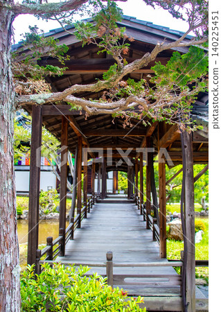Kodaiji Temple's blessings: Good fortune, career advancement, health and longevity, protection from disaster and misfortune, success in love, matchmaking, marital harmony. 140225451