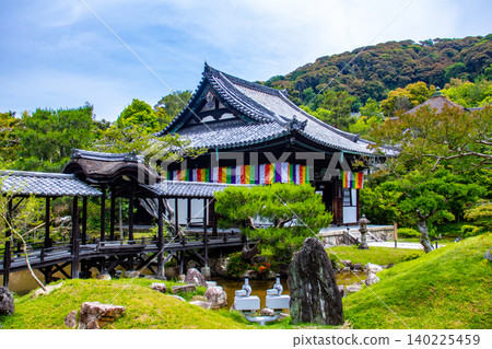 Kodaiji Temple's blessings: Good fortune, career advancement, health and longevity, protection from disaster and misfortune, success in love, matchmaking, marital harmony. 140225459
